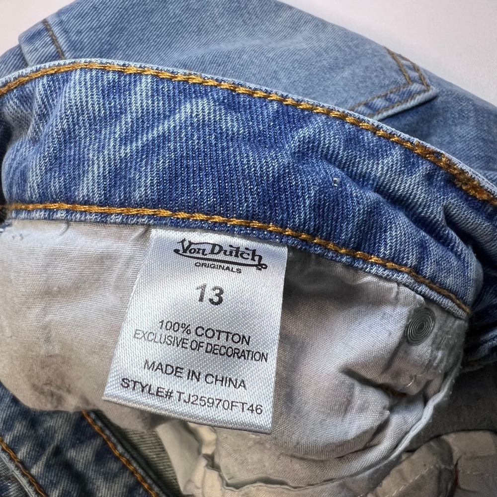 Von Dutch Wide Leg Jeans Womens 13 Blue Medium Wash Y2K Baggy Logo Patch Graphic - Picture 6 of 16